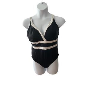 LA BLANCA, SIZE 16W, BLACK ONE PIECE SWIMSUIT WITH WHITE